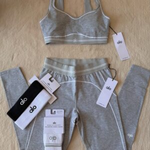 alo yoga apparel pallet (250 pieces)