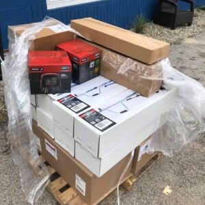 fishing gear wholesale pallet (120–150 items)