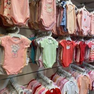 wholesale kids clothing pallet (200 pieces)